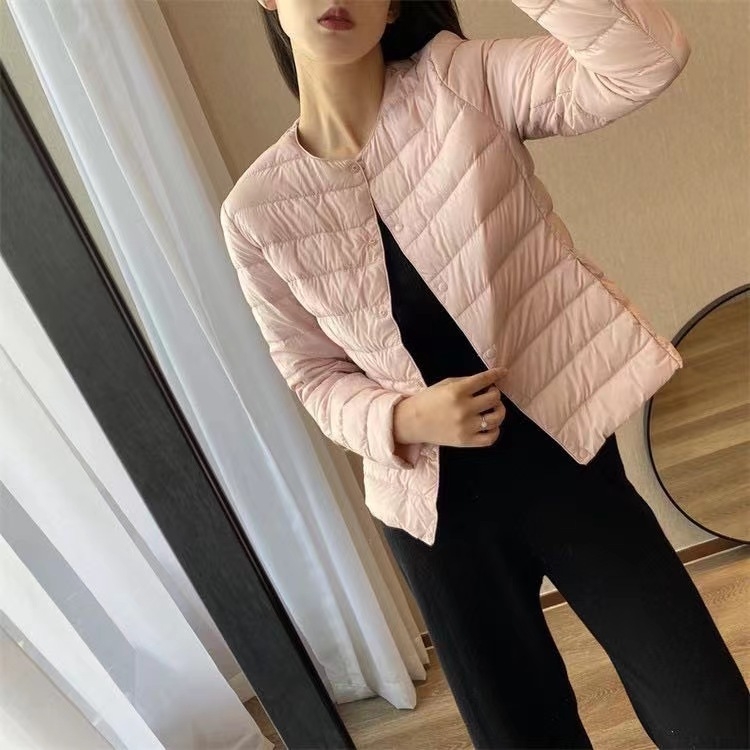 Dámska ľahká krátka bunda z bieleho kačacieho down, okrúhly výstrih, kasmírové výplň 51–55%