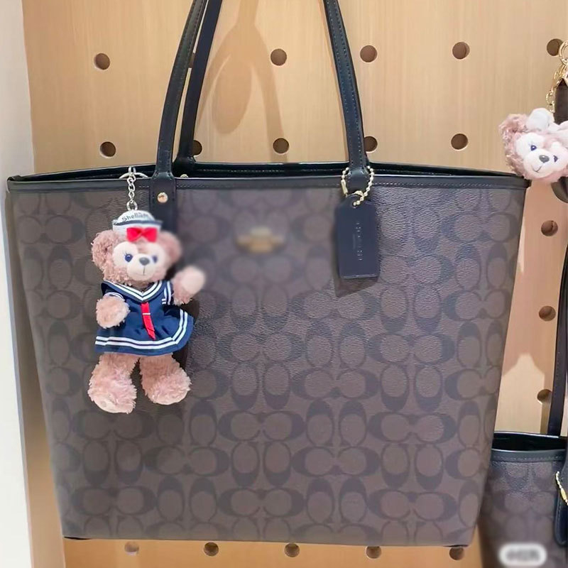 Γυναικεία τσάντα City30 Tote, PVC, αστικός μινιμαλιστικός στυλ, οριζόντιο ορθογώνιο σχήμα, κλείσιμο με φερμουάρ, εσωτερικό διαμέρισμα με φερμουάρ, εσωτερική τσέπη τύπου patch, επένδυση πολυεστέρα-βαμβάκι, διπλοί ιμάντες, μεγάλος χώρος αποθήκευσης