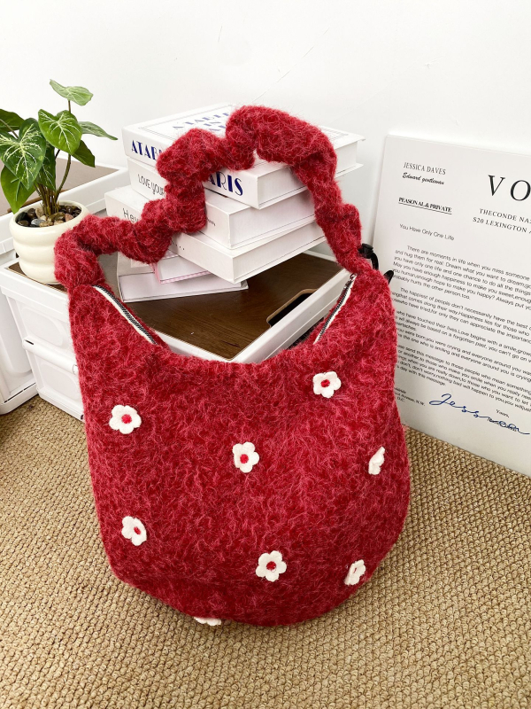 Crossbody torba u korejskom stilu, pliš materijal, oblik školjke croissant, zatvarač, podstava od platna, Zima 2025