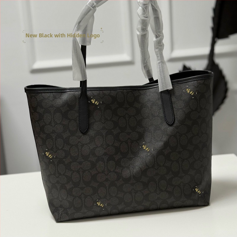 Τσάντα Tote σε στυλ street trend, Υλικό PVC, Εσωτερική επένδυση από δέρμα αγελάδας, Οριζόντιου τετράγωνου σχήματος