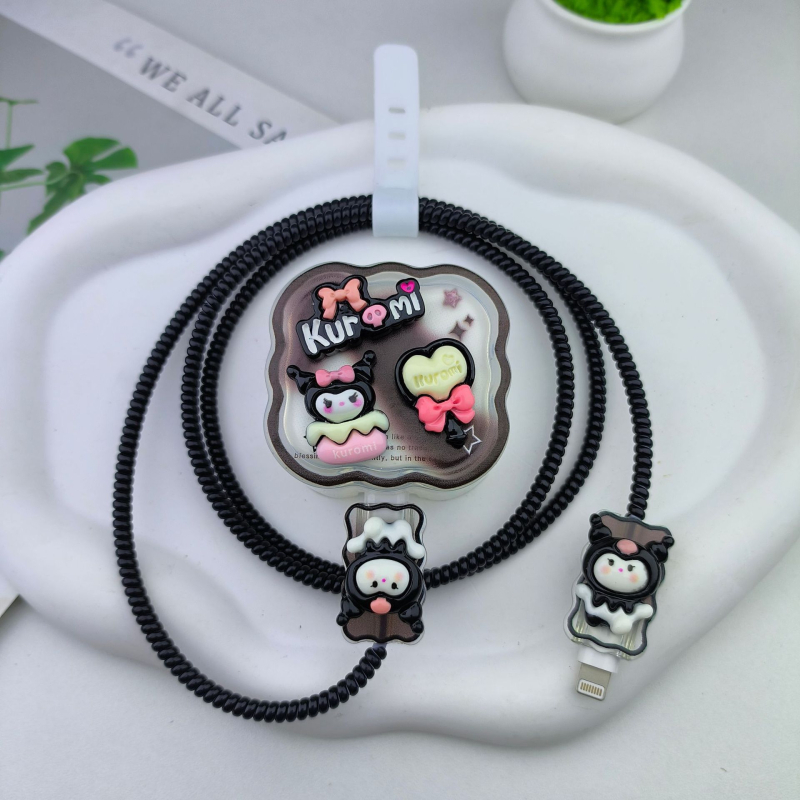 Saji TPU védőtok Apple 20W UK töltőhöz – ütésálló, testre szabható, permetezett felület – Modellok: 26526488348, 26537876955, 5432516367