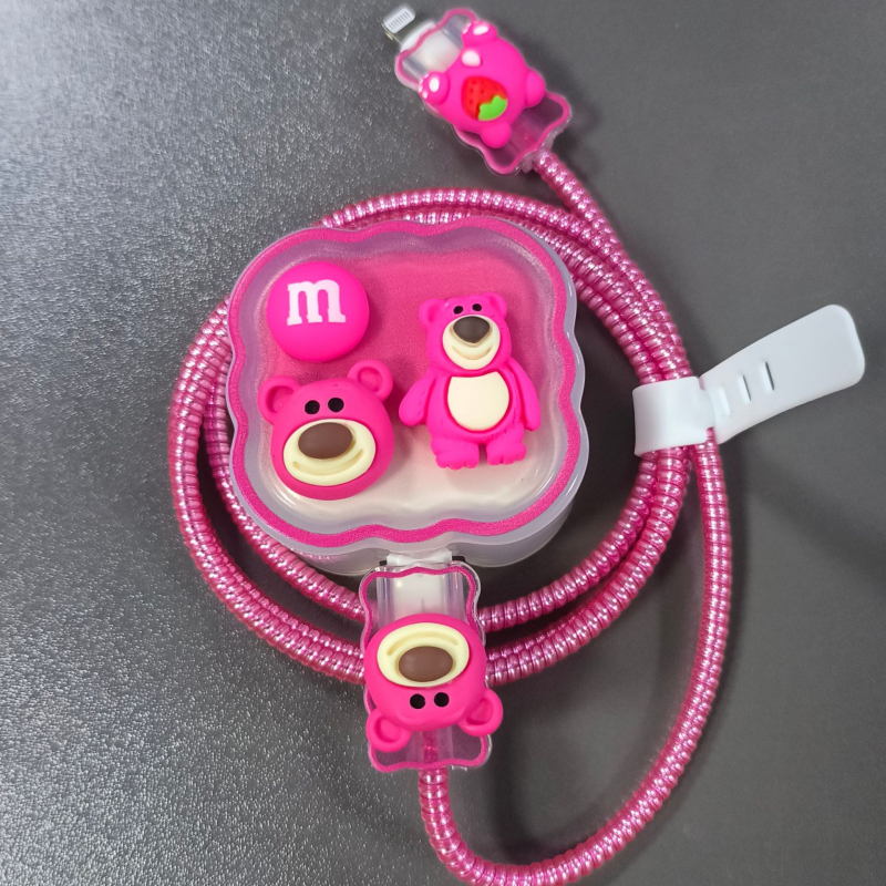 Saji TPU védőtok Apple 20W UK töltőhöz – ütésálló, testre szabható, permetezett felület – Modellok: 26526488348, 26537876955, 5432516367