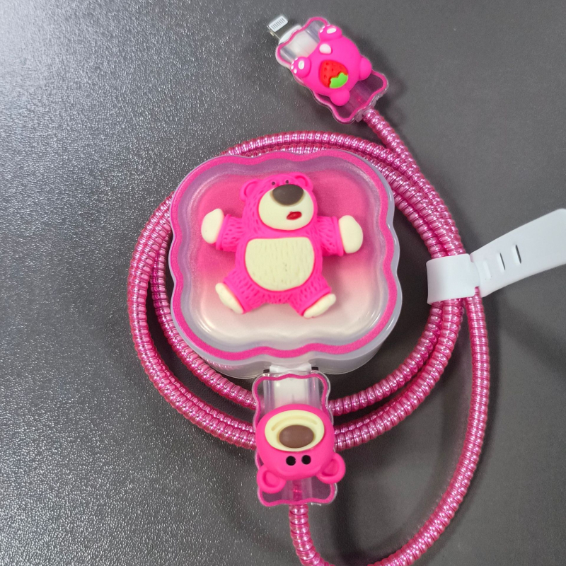 Saji TPU védőtok Apple 20W UK töltőhöz – ütésálló, testre szabható, permetezett felület – Modellok: 26526488348, 26537876955, 5432516367