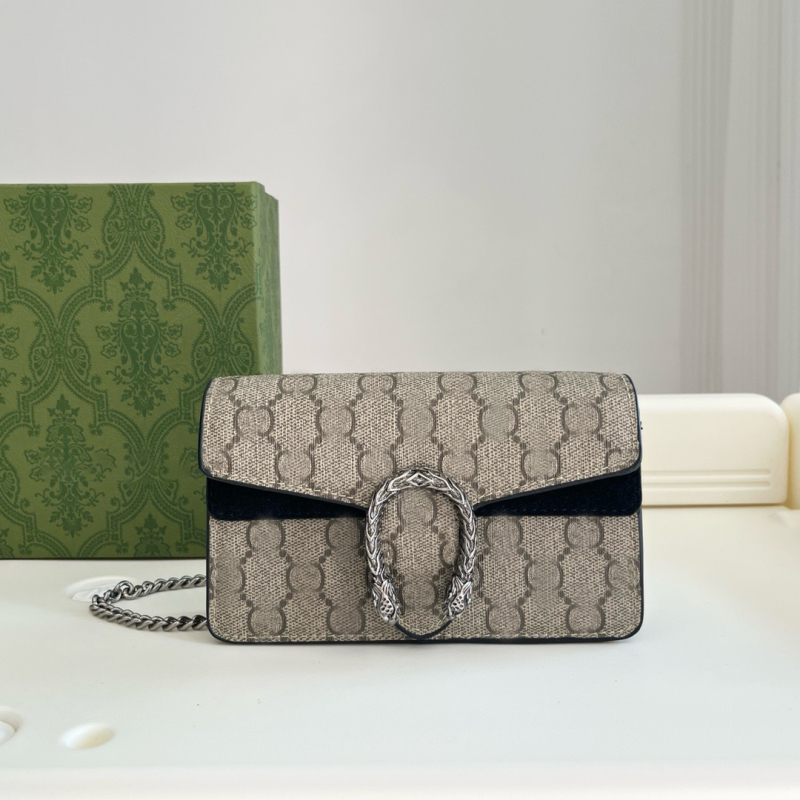 Crossbody torbica, europsko-američki retro stil, PU materijal, kvadratni oblik, otvor s poklopcem, unutarnji džepovi za telefon i dokumente