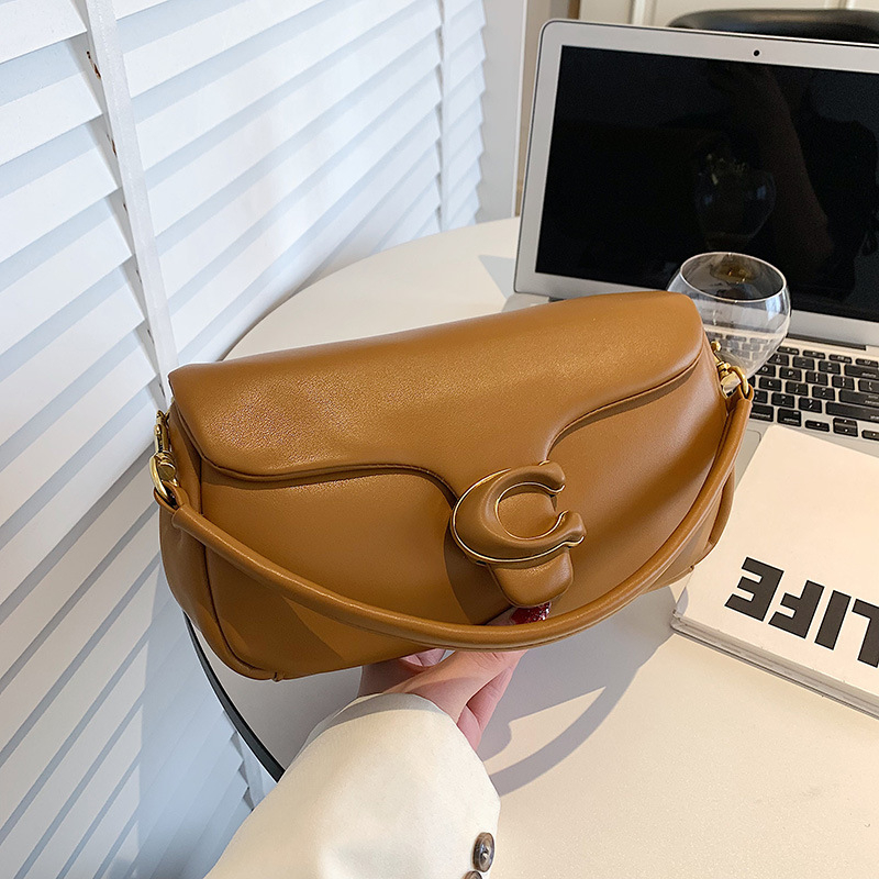Clouds zenska PU mala kvadratna torbica — naramenicu preko ramena ili crossbody, horizontalni kvadratni oblik, zatvaranje kapicom, unutarnja džep sa zipom