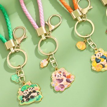 Panda kulcstartó, fém, aranyos stílus (Személyes ajándék; Születésnap, Diplomázás)