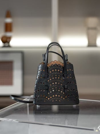 Τσάντα από γνήσιο δέρμα με κυματοειδές πλέγμα και διάτρητη φυλλώδη διακόσμηση, στυλ basket, αστικός μινιμαλιστικός crossbody με μονό λουρί, ορθογώνιο σχήμα, θήκη για κινητό και θήκη με φερμουάρ, επένδυση πολυεστέρα