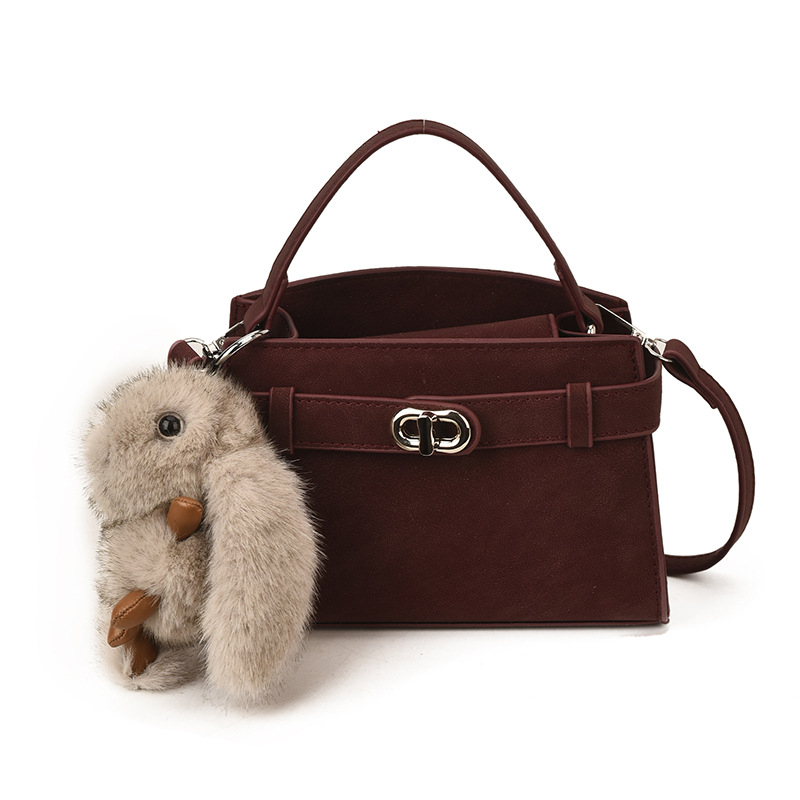 Ženska crossbody torbica u urbanom minimalističkom stilu, PU koža, vodoravni kvadratni oblik, trodimenzionalni dizajn, zatvaranje zipom