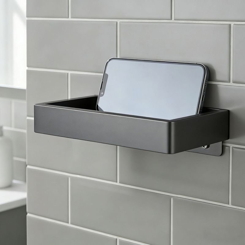 Raft de baie montat pe perete cu suport pentru hârtie igienică și telefon; oțel inoxidabil 304, finisaj polizat, formă dreptunghiulară.