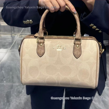 Τσάντα crossbody σε σχήμα μαξιλαριού, γνήσιο μοσχαρίσιο δέρμα, φερμουάρ, θήκες για κινητό και έγγραφα, με μία ιμάντα