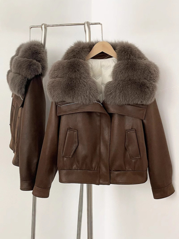 Dámsky semišový kabát s golierom z líšky a výplňou z peria, street-hipster štýl