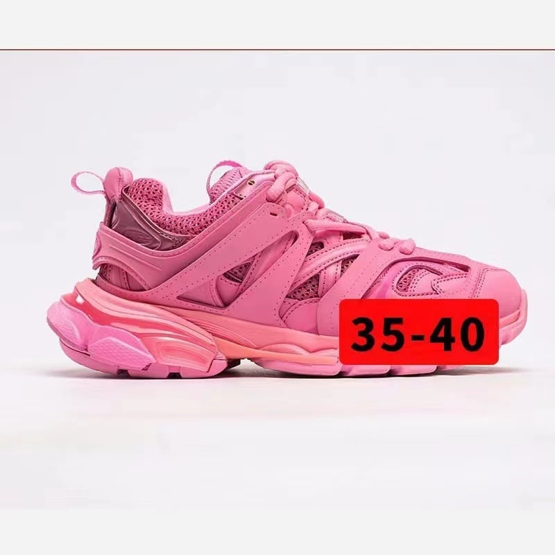 Unisex χαμηλά αθλητικά παπούτσια με επάνω συνθετικό δέρμα, στρογγυλή μύτη, κλείσιμο με κορδόνια, ύψος φτέρνας 3-5 εκ