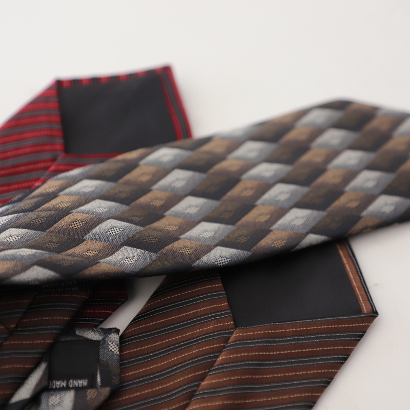Muška kravata Jacquard s uzorkom Leaf Stripe Wave, poliester vlakno, podstava poliester, ručno vezana