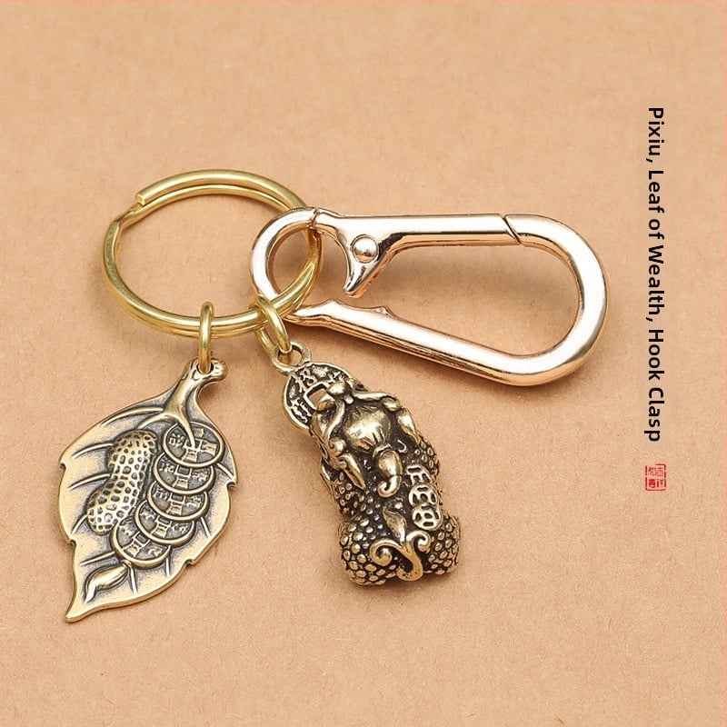 Kovový kľúčen s Pixiu, motívy tekvice a zverokruhu — prívesok na auto a tašku, unisex