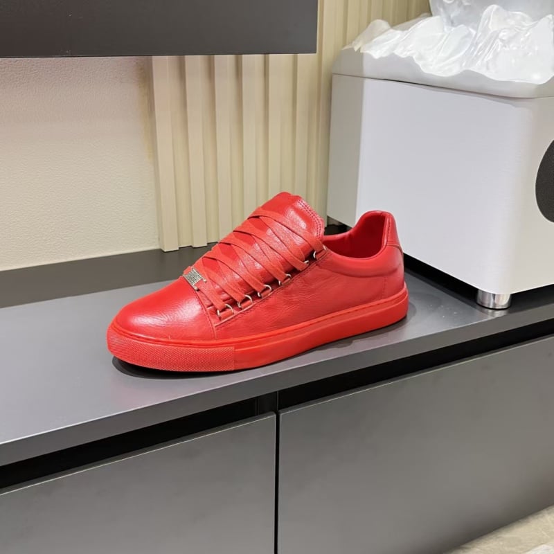 Ανδρικά vintage δερμάτινα υψηλά sneakers με επένδυση από γνήσιο μαλλί προβάτου — στρογγυλή μύτη, κορδόνια, καουτσούκ σόλα, 3–5 εκ ύψος φτέρνας