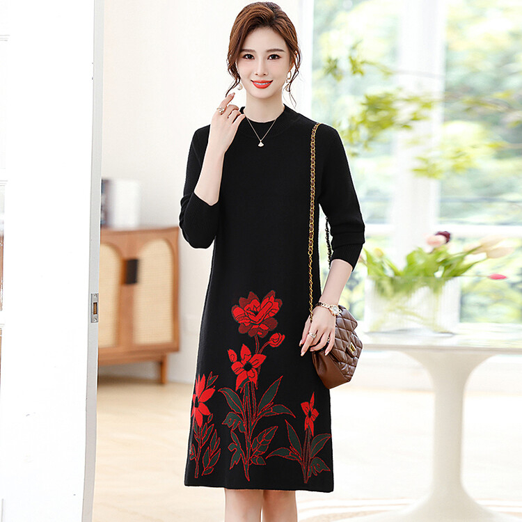 Női etno meleg szett: hálós kötött felső és hosszú szoknya, nyúl szőr 80–90%-os tartalom, friss és édes stílus