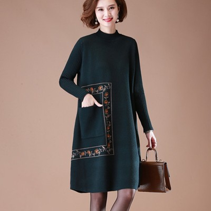 Női etno meleg szett: hálós kötött felső és hosszú szoknya, nyúl szőr 80–90%-os tartalom, friss és édes stílus