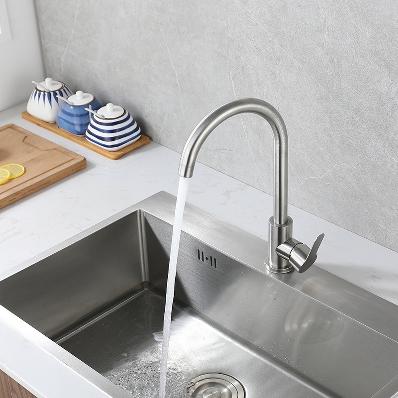 Kuchynský drezový kohútik, 304 nehrdzavejúca oceľ, miešanie horúcej a studenej vody, keramický diskový ventil, model XMS-5001, 0-90°C