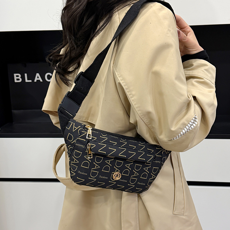 Geantă crossbody pentru femei, stil urban minimalist, material PU, închidere cu fermoar, buzunare interioare: buzunar cu fermoar, buzunar pentru telefon, buzunar pentru documente, curea lată