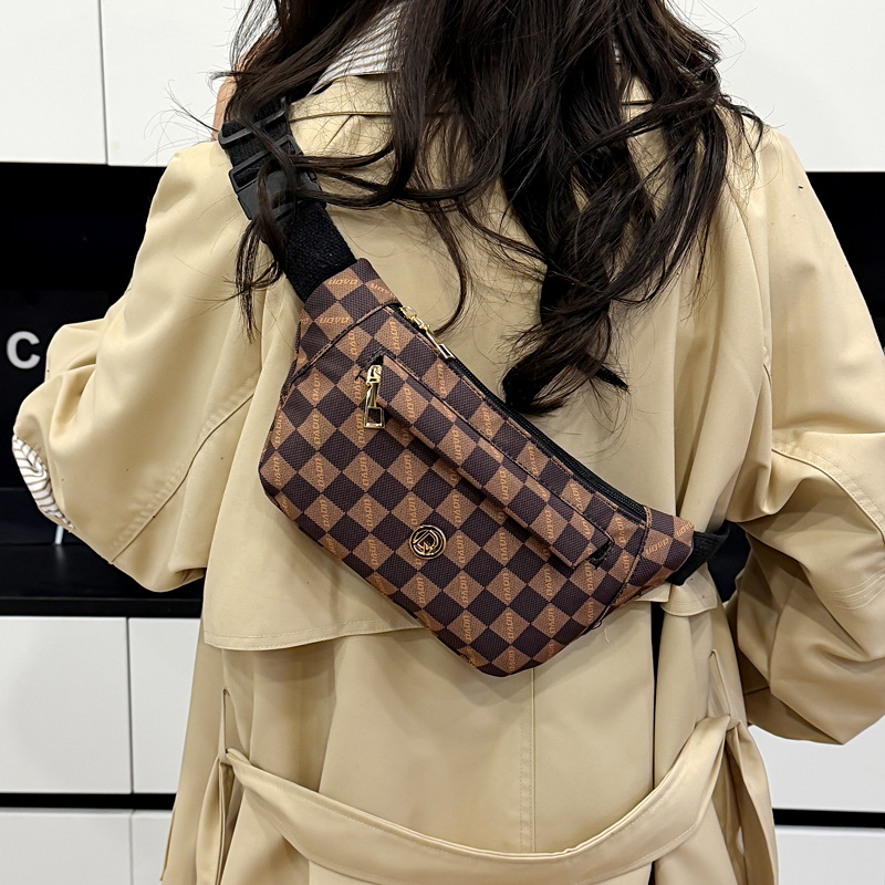 Geantă crossbody pentru femei, stil urban minimalist, material PU, închidere cu fermoar, buzunare interioare: buzunar cu fermoar, buzunar pentru telefon, buzunar pentru documente, curea lată