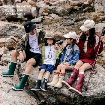 Cizme de ploaie, partea superioară din PVC, talpă plată, model monocrom, unisex