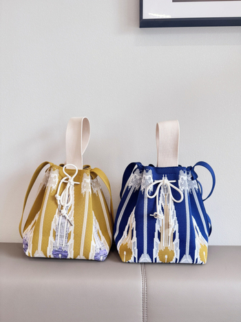 Torba za ramena sa šnonom, cilindričnog oblika, poliester, stil Fresh and Sweet, unutarnji džepovi za telefon, ID karticu i prijenosno računalo