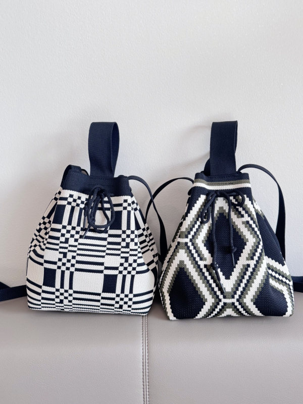 Torba za ramena sa šnonom, cilindričnog oblika, poliester, stil Fresh and Sweet, unutarnji džepovi za telefon, ID karticu i prijenosno računalo