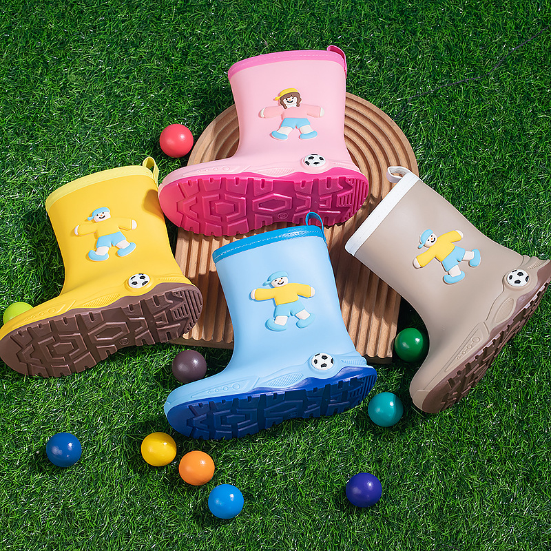 Ghete de ploaie pentru copii - stil cartoon sport, partea superioară din PVC, toc mic 1–3 cm, gambă medie, unisex, pentru toate anotimpurile