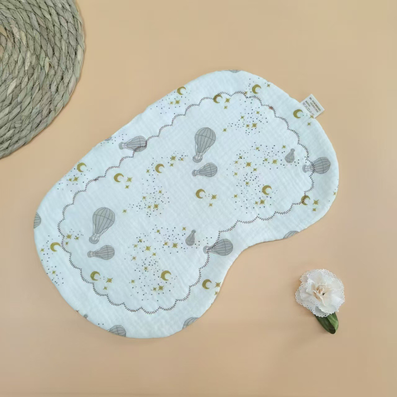 Бебешка възглавничка за новородени, двустранно печатена облачна концепция, памучен пълнеж, стил карикатура, безопасност клас A, подходяща за 0–12 месеца