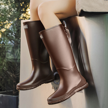 Ženske gumene čizme za kišu s pamukom podstavom, visokim usponom, PVC gornji dio, vodootporne i protuklizne, niski potplat 1–3 cm.