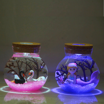 Kit DIY pentru peisaj submarin într-o sticlă din borosilicat înalt, cu LED-uri – design geometric, turnare prin suflare, suprafață lustruită