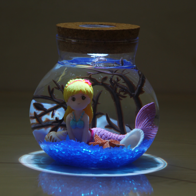 Kit DIY pentru peisaj submarin într-o sticlă din borosilicat înalt, cu LED-uri – design geometric, turnare prin suflare, suprafață lustruită