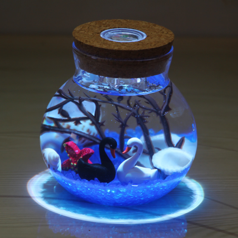 Kit DIY pentru peisaj submarin într-o sticlă din borosilicat înalt, cu LED-uri – design geometric, turnare prin suflare, suprafață lustruită