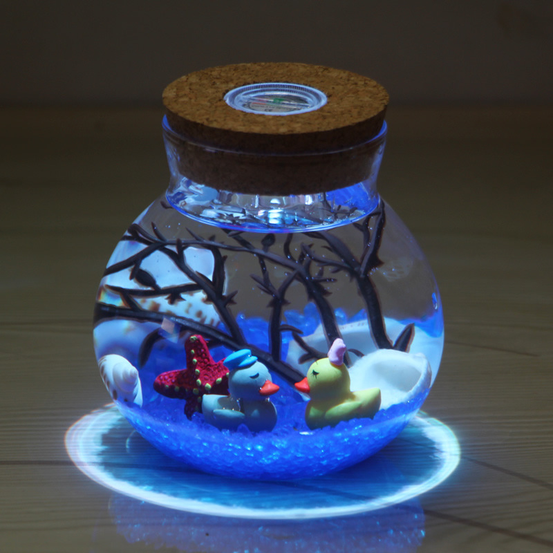 Kit DIY pentru peisaj submarin într-o sticlă din borosilicat înalt, cu LED-uri – design geometric, turnare prin suflare, suprafață lustruită