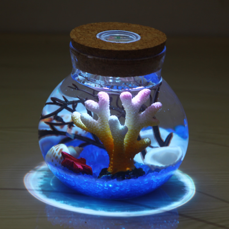 Kit DIY pentru peisaj submarin într-o sticlă din borosilicat înalt, cu LED-uri – design geometric, turnare prin suflare, suprafață lustruită