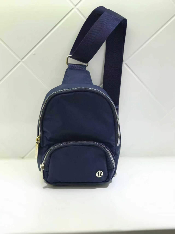 LU Geantă crossbody portabilă pentru yoga – 2L, nylon, fermoar, buzunar pentru telefon, buzunar exterior structurat