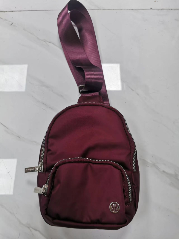 LU Geantă crossbody portabilă pentru yoga – 2L, nylon, fermoar, buzunar pentru telefon, buzunar exterior structurat