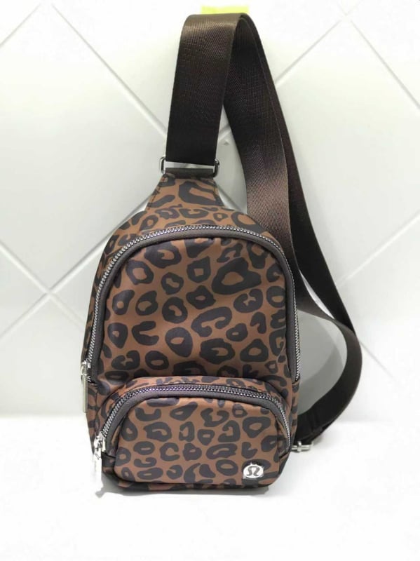 LU Geantă crossbody portabilă pentru yoga – 2L, nylon, fermoar, buzunar pentru telefon, buzunar exterior structurat