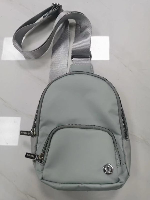 LU Geantă crossbody portabilă pentru yoga – 2L, nylon, fermoar, buzunar pentru telefon, buzunar exterior structurat