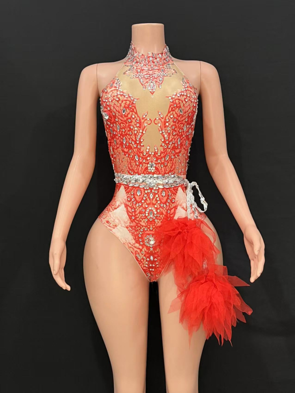 Spandexből készült testhezálló body hálóval és strasszokkal – tavasz 2024 megjelenés, fő anyag Other ≤30%, másodlagos anyag Spandex ≤30%, kivitel Nail drill