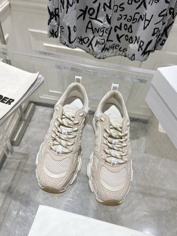 Αθλητικά παπούτσια σε στυλ Dad Shoes – γνήσιο δέρμα, μεσαίου ύψους, κορδόνια εμπρός, αναπνεύουσα σόλα από καουτσούκ-αφρό