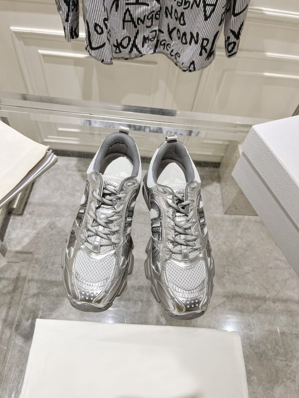 Αθλητικά παπούτσια σε στυλ Dad Shoes – γνήσιο δέρμα, μεσαίου ύψους, κορδόνια εμπρός, αναπνεύουσα σόλα από καουτσούκ-αφρό