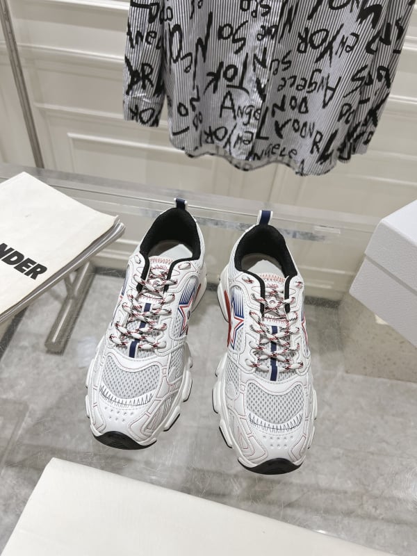 Αθλητικά παπούτσια σε στυλ Dad Shoes – γνήσιο δέρμα, μεσαίου ύψους, κορδόνια εμπρός, αναπνεύουσα σόλα από καουτσούκ-αφρό