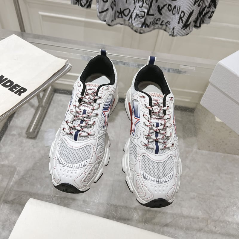 Αθλητικά παπούτσια σε στυλ Dad Shoes – γνήσιο δέρμα, μεσαίου ύψους, κορδόνια εμπρός, αναπνεύουσα σόλα από καουτσούκ-αφρό