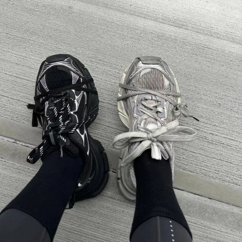 Dad Shoes s hrubou podrážkou 3-5 cm | predné viazanie s remienkom, vrchný materiál syntetická koža, EVA stielka, gumová podrážka