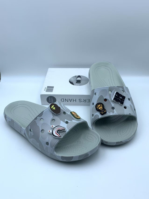 Flip-flops cu partea superioară EVA și talpa EVA; stil relaxat; respirante; design slip-on; pentru adulți.