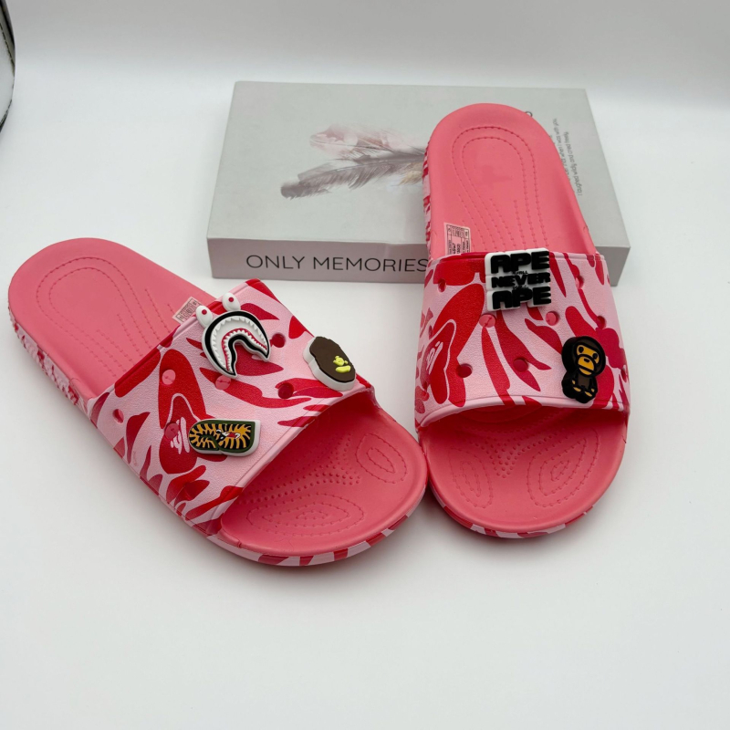 Flip-flops cu partea superioară EVA și talpa EVA; stil relaxat; respirante; design slip-on; pentru adulți.