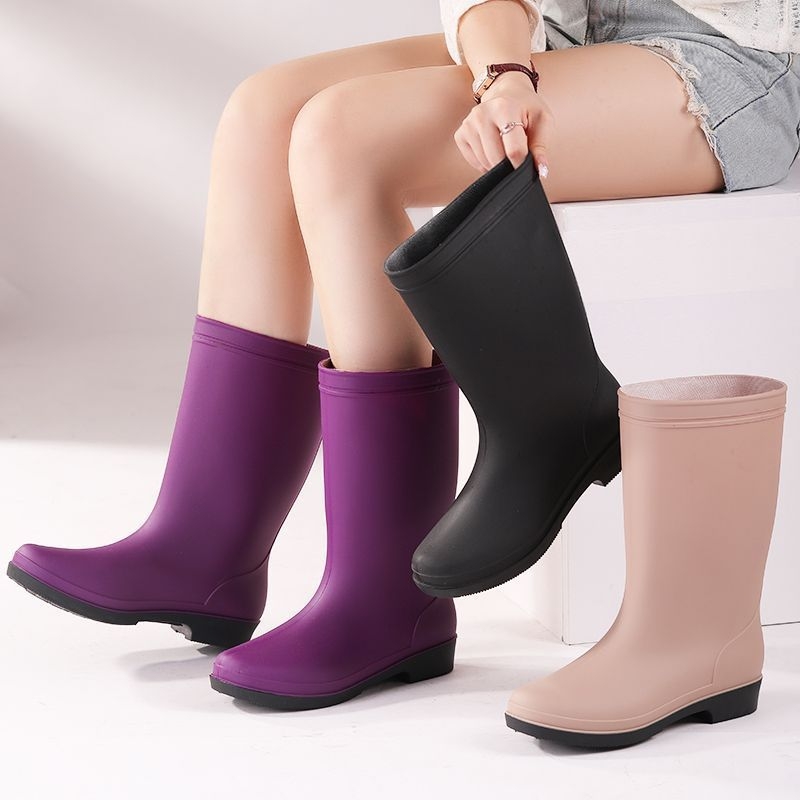 Ženske visoke PVC čizme za kišu s fleece podstavom, vodootporne i protuklizne, s malim petom 1-3 cm, za sve sezone