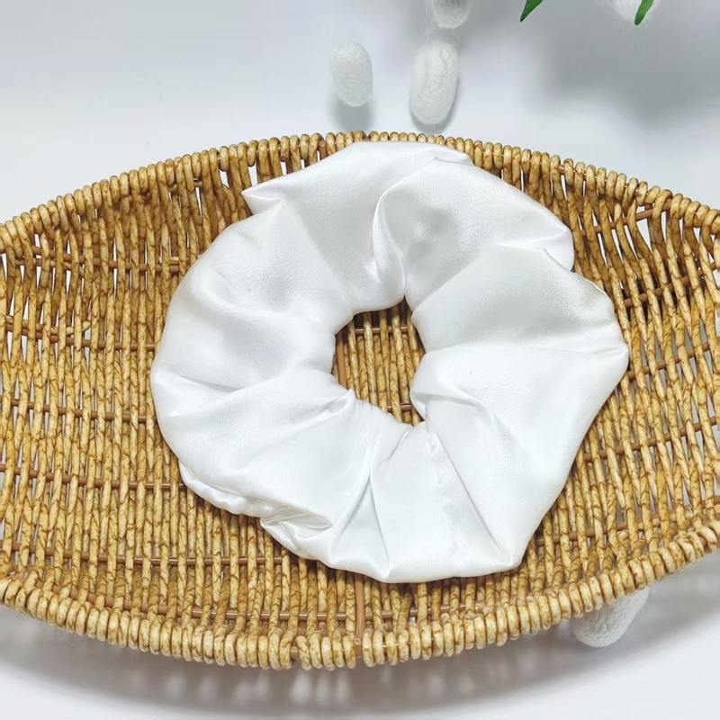 Elastic de păr din mătase - handmade, stil natural, elasticitate ridicată, Primăvara 2024