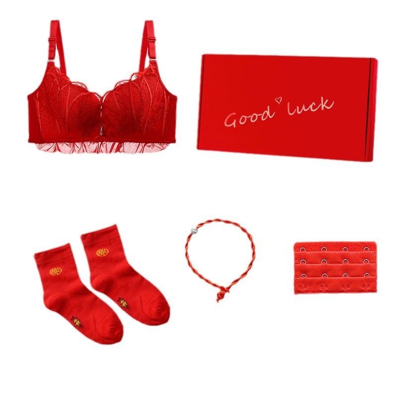 Set de sutiene cu dantelă brodată, cupă 3/4, fără arcuri metalice, cupă modelată cu partea superioară subțire și partea inferioară mai groasă, material principal nylon, căptușeală spandex, închidere la spate cu patru rânduri de cârlige